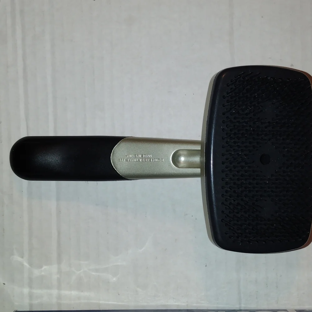 Star Case Self Cleaning Pet Dog Cat Brush Animal Well Made Sturdy HTF